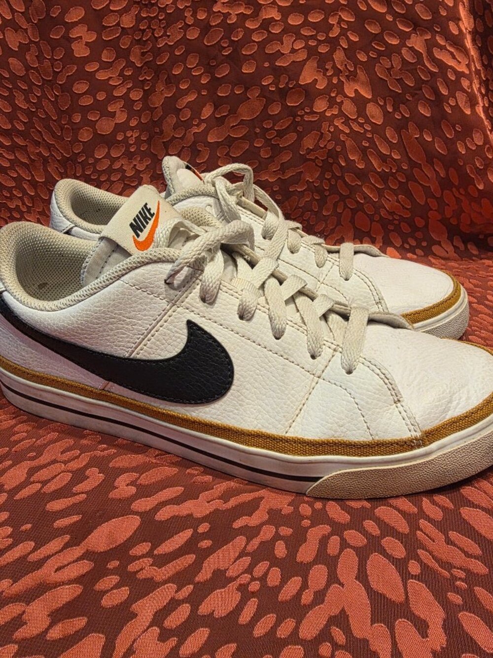 Nike Court Legacy